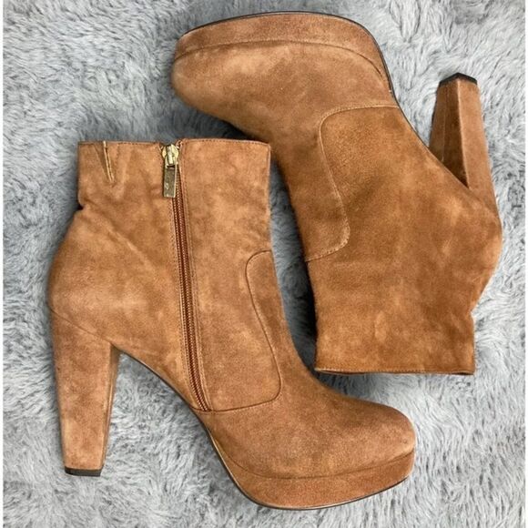 Steve Madden Rancer brown suede heeled booties - Picture 1 of 10